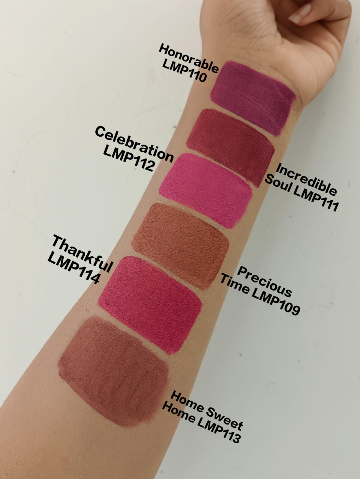 J.Cat Lip Lock Mask-Proof Liquid Lipstick - Celebration