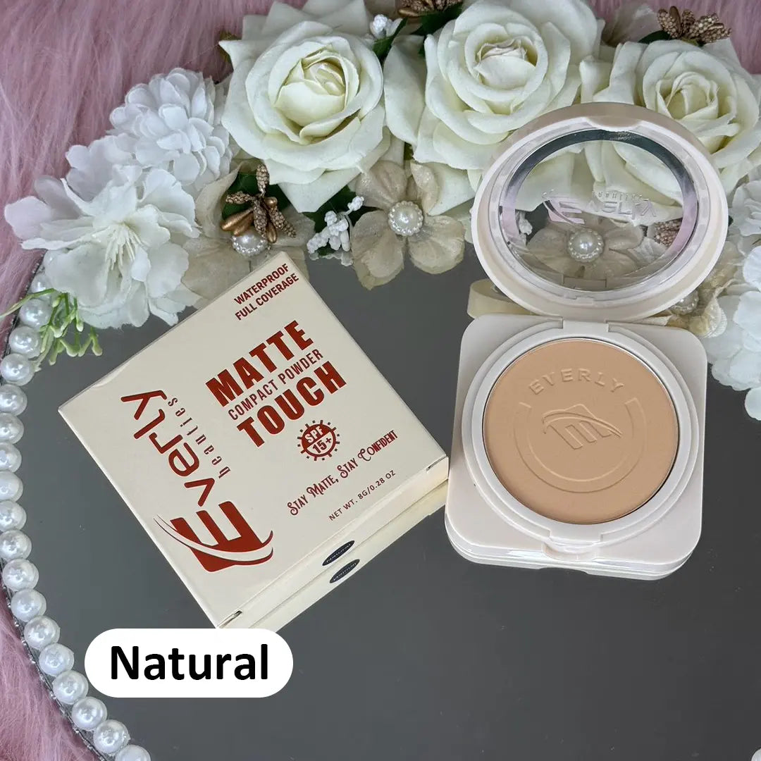 Everly Beauties Matte Touch Compact Powder with SPF15++ (Natural)